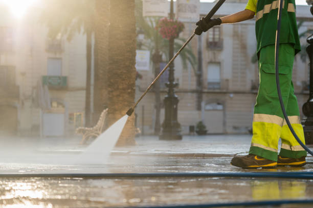 Best Concrete Pressure Washing  in Reno, OH